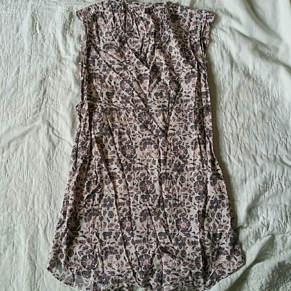 Loft Pink and Grey Flutter Sleeve Shirtdress - Picture 5 of 6